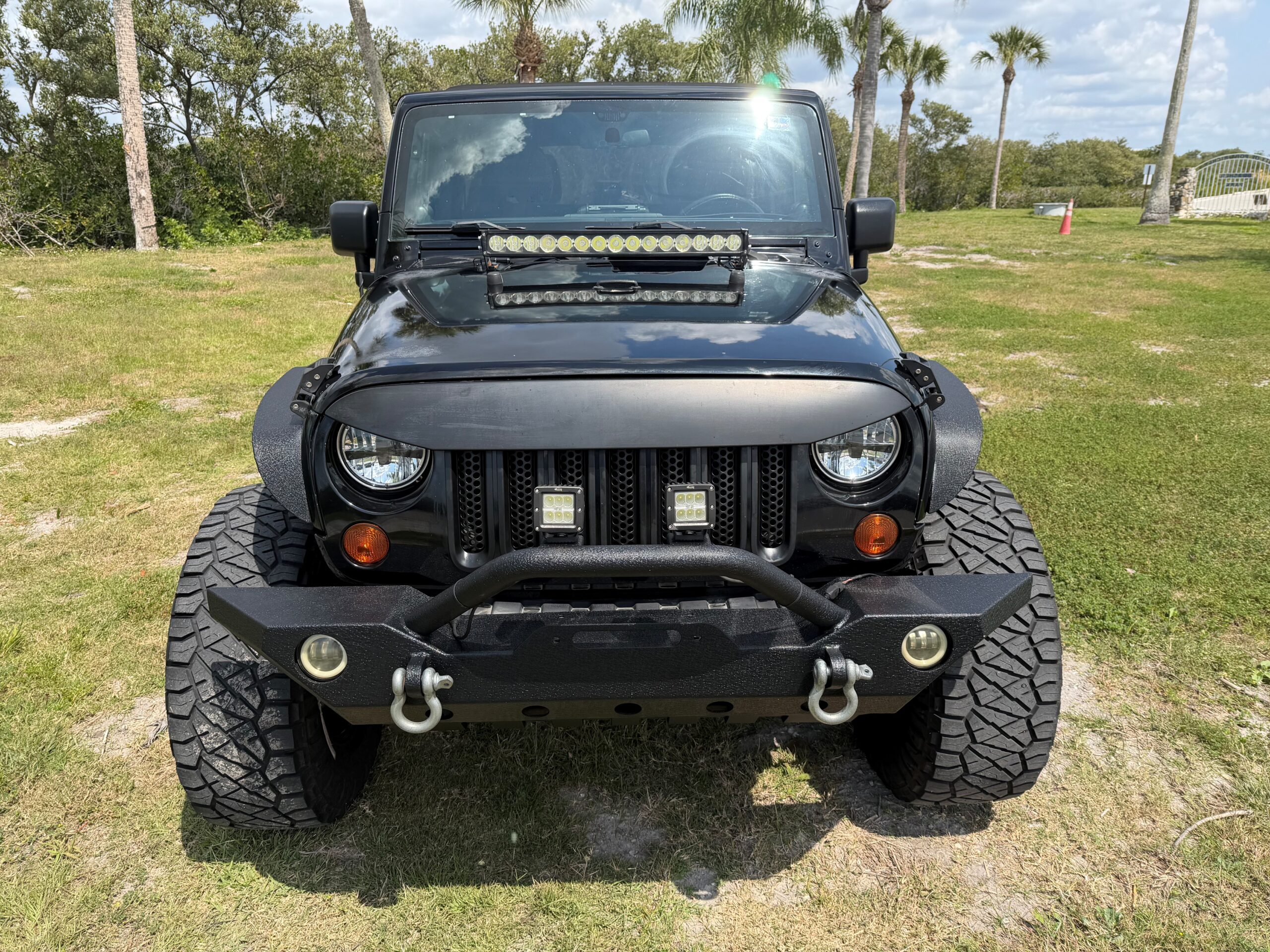 2011 Jeep Wrangler Unlimited 4wd thumbnail 5