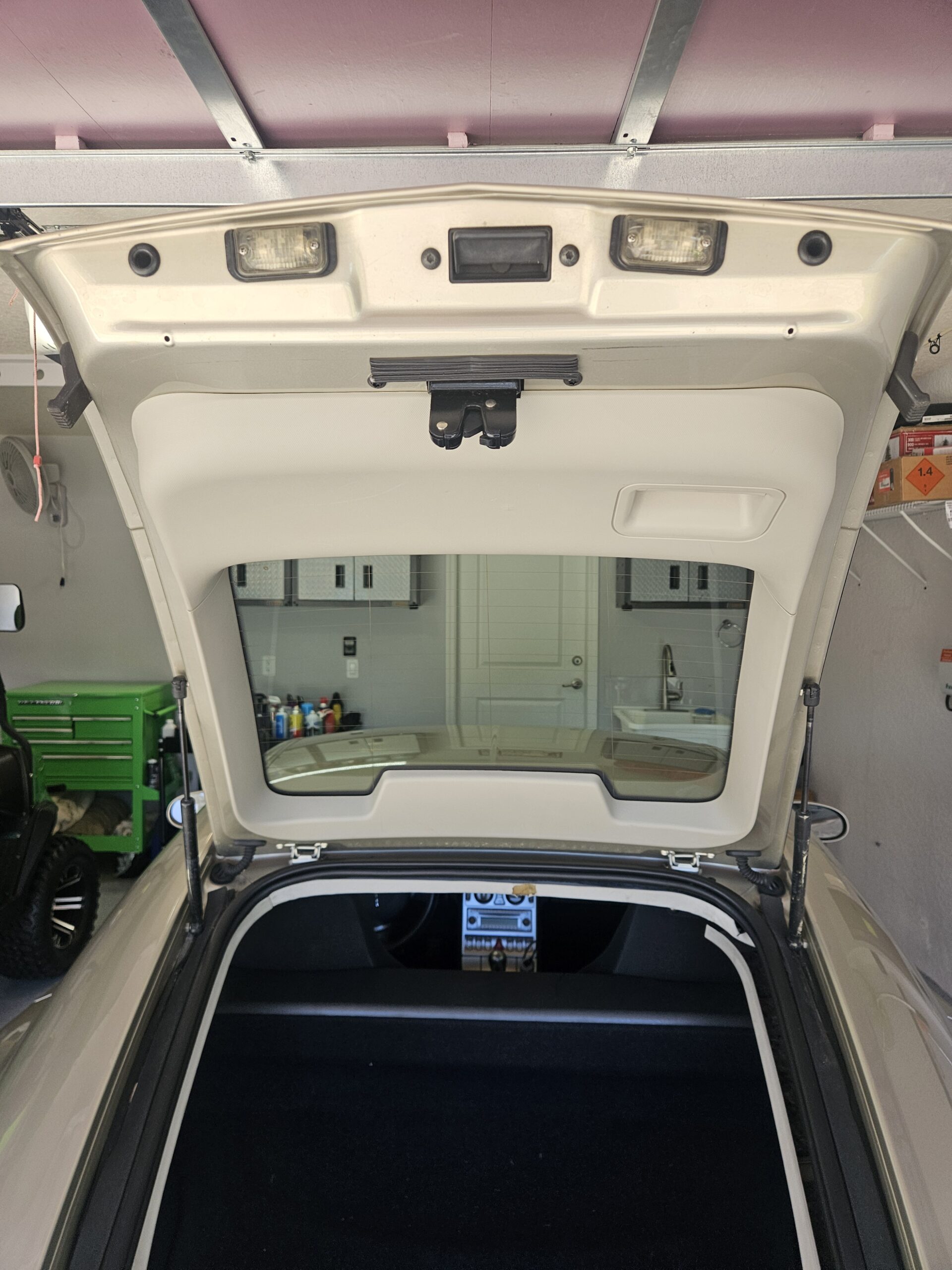 2007 Chrysler Crossfire 2dr Hard Top thumbnail 7
