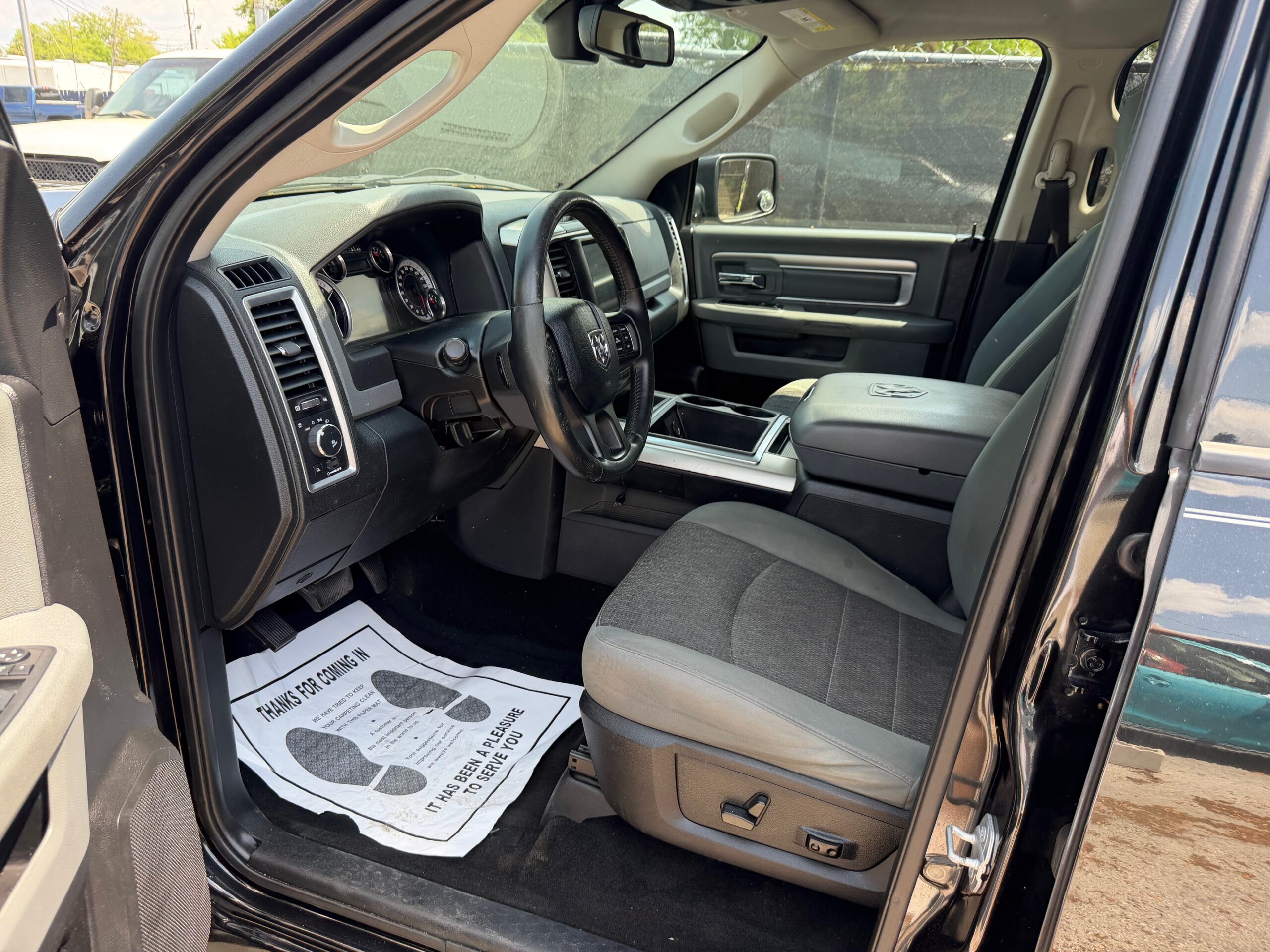 2015 Dodge Ram 1500 Big Horn Crew Cab thumbnail 7