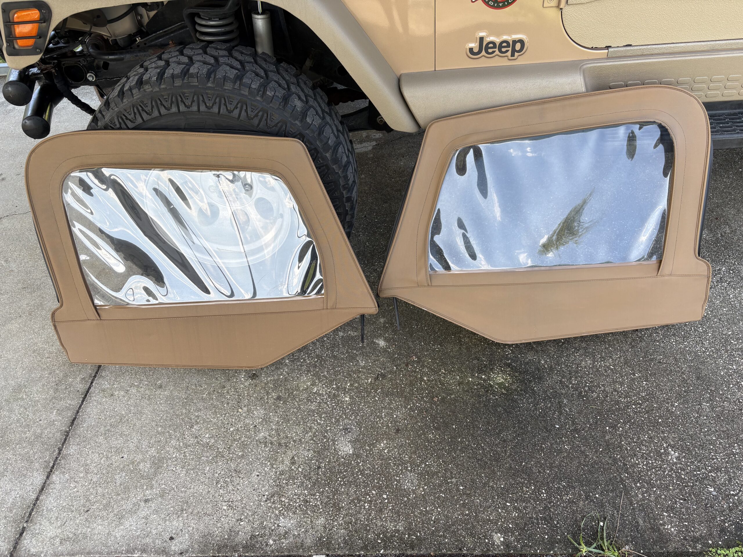 1999 Jeep Wrangler Sahara thumbnail 17